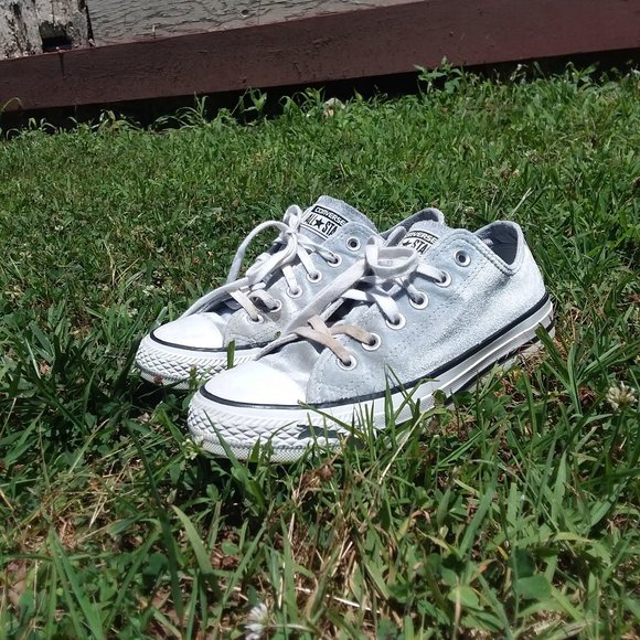 Converse grey velvet low top sneakers - Picture 2 of 8